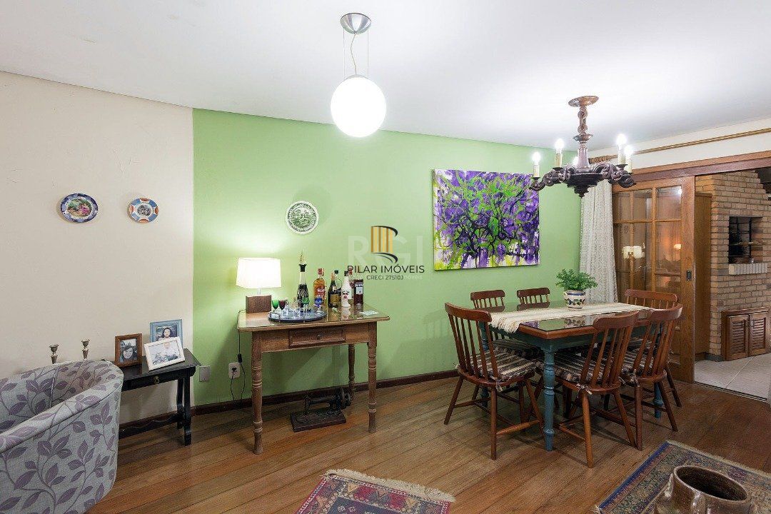 Casa Condominio para Venda - 194m², 3 dormitórios, sendo 1 suites, 2 vagas - Vila Assunção
