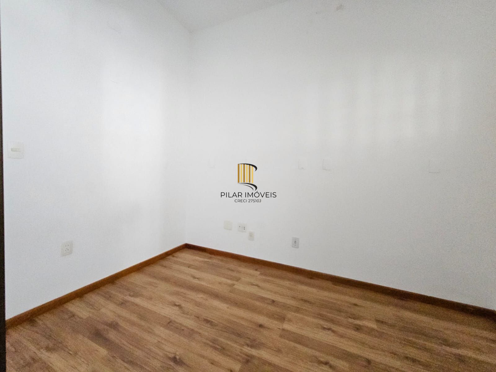 Conjunto comercial na Rua Quintino Bocaíuva