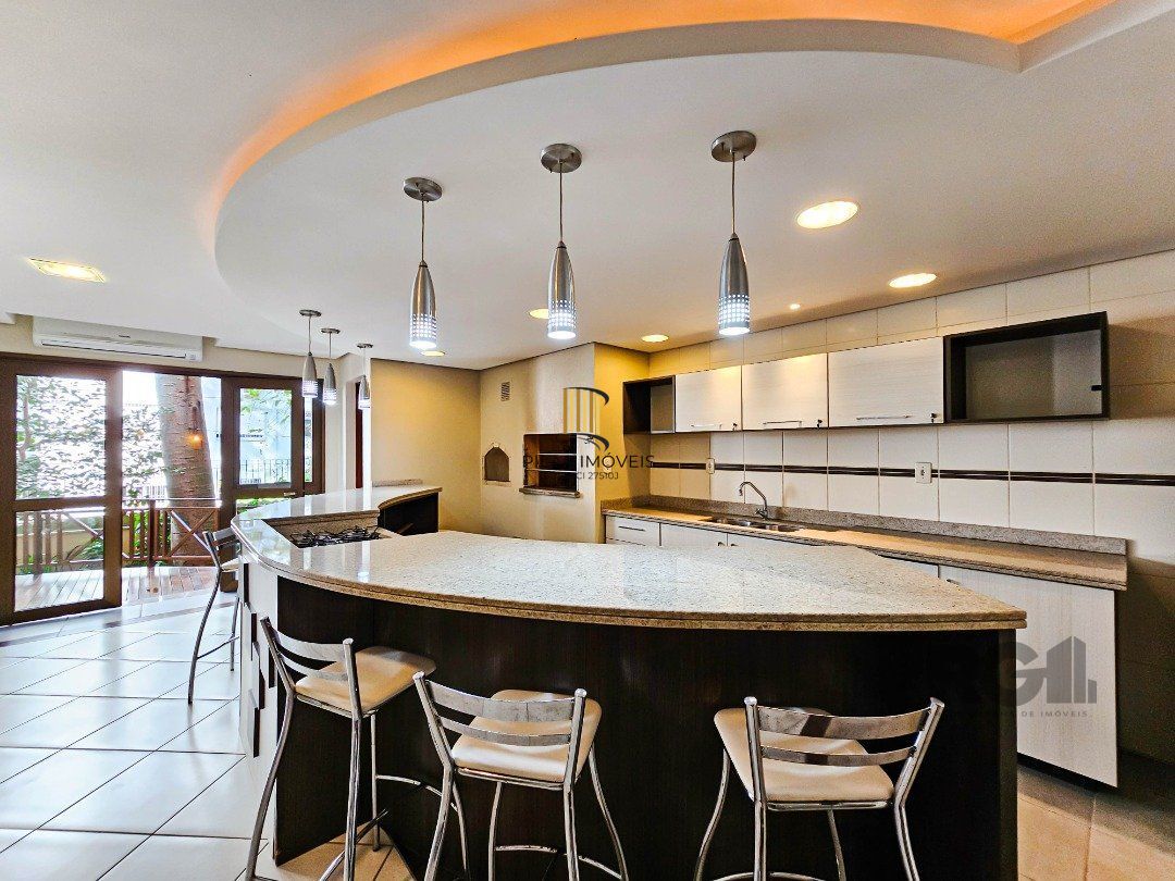BELÍSSIMO APTO 4 SUÍTES DE 158M²