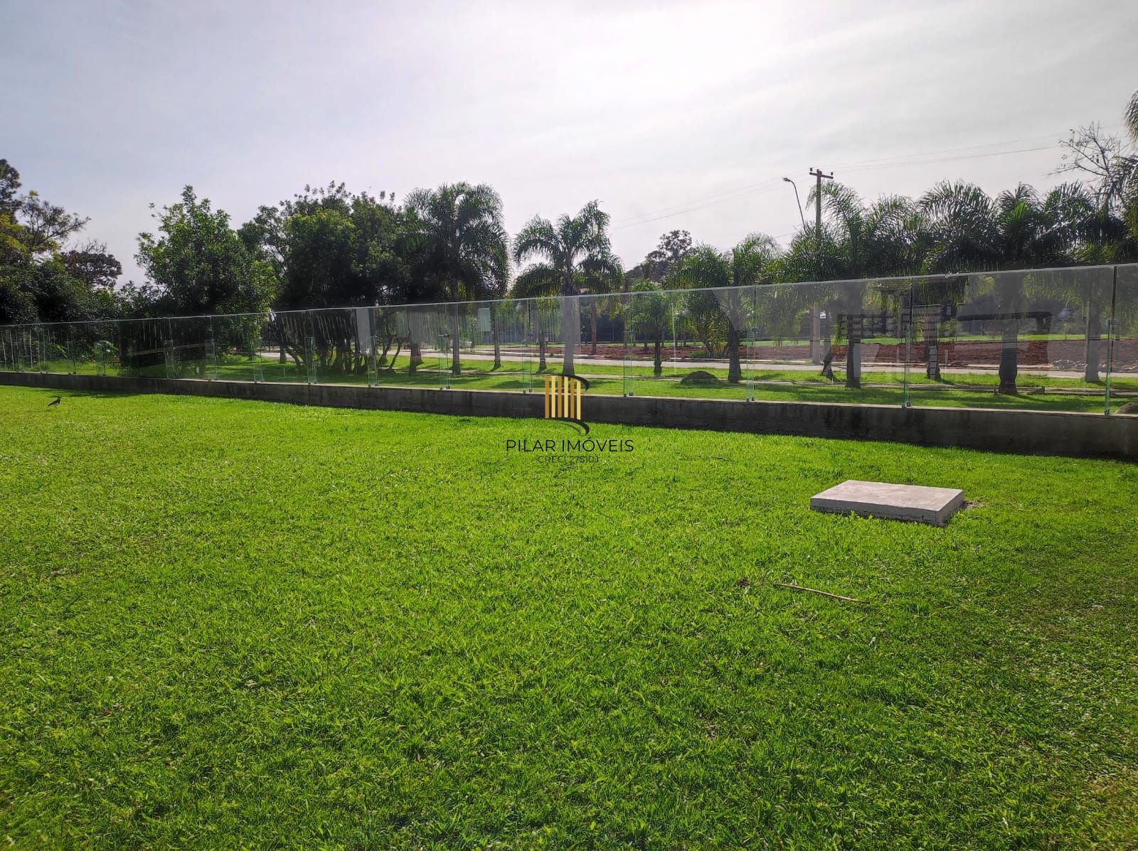 Terreno plano em Viamão.