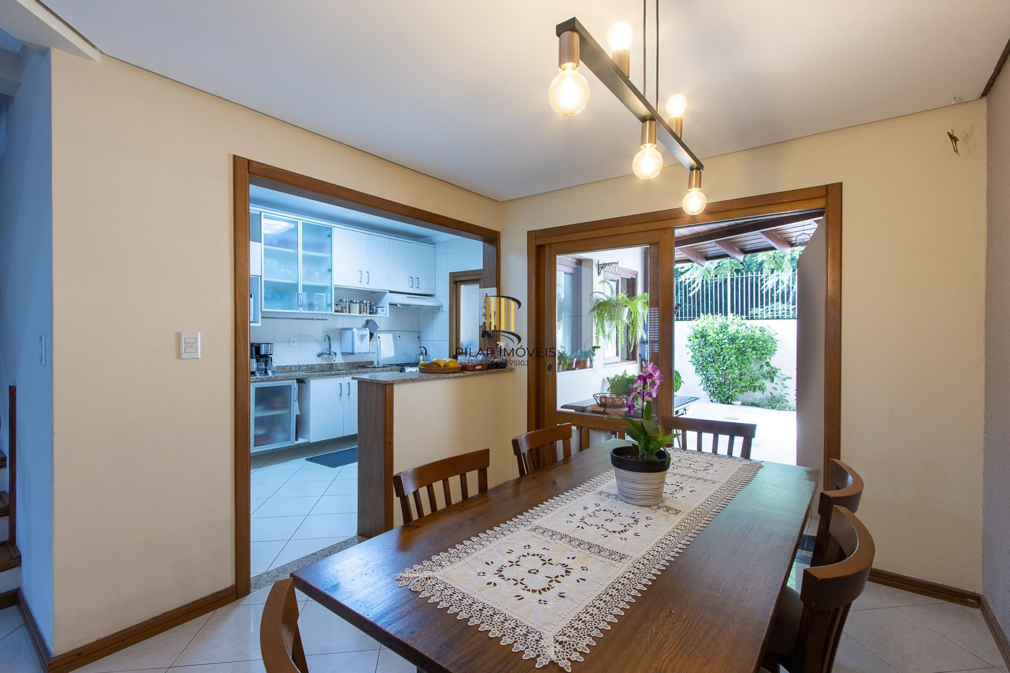 Casa para Venda - 197.03m², 3 dormitórios, sendo 1 suites, 2 vagas - Vila Assunção