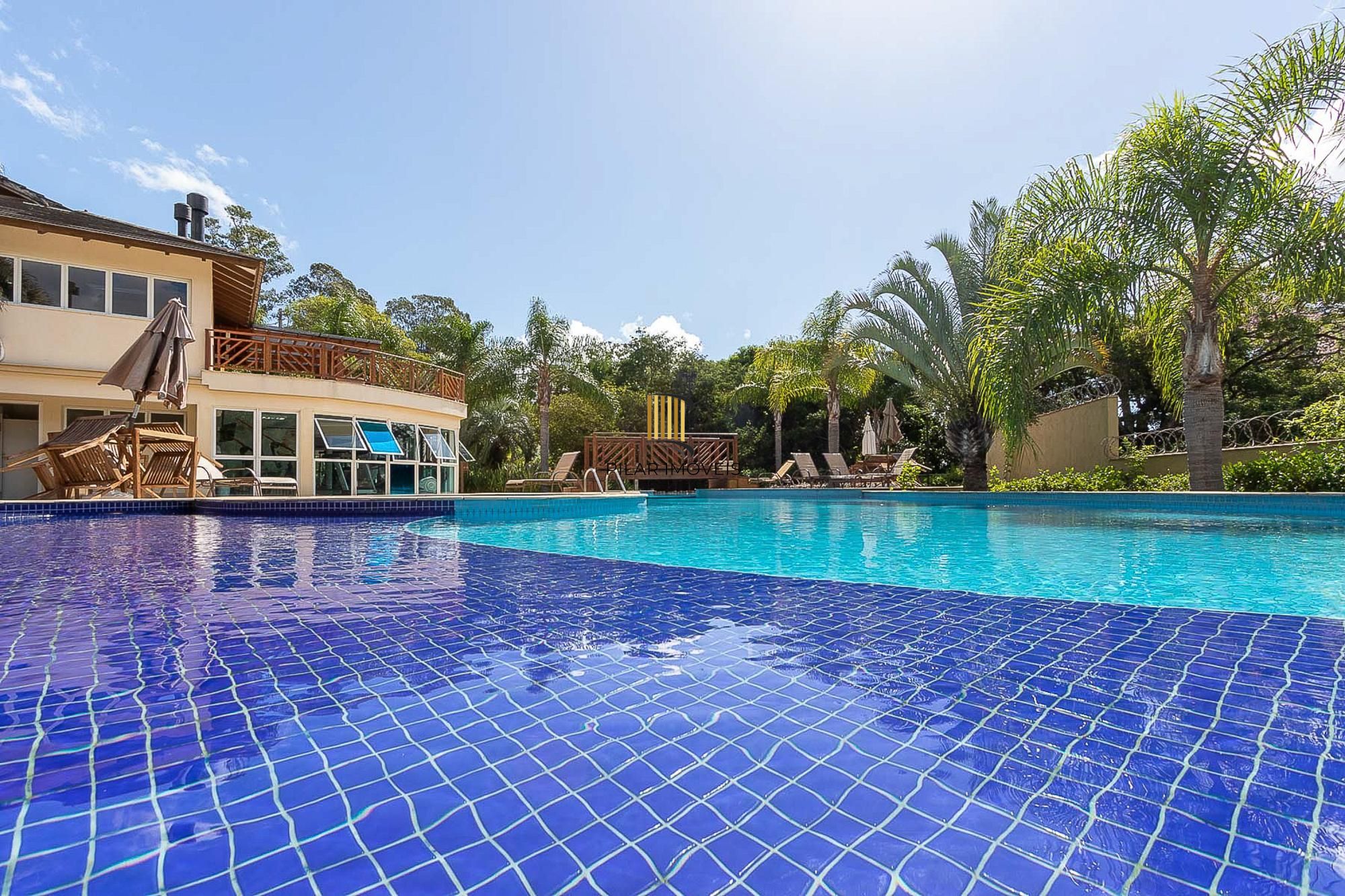 Casa condomínio | 3 dormitórios | 1 Suíte | 240,82 Privativos | 2 Vagas | Bairro Teresópolis