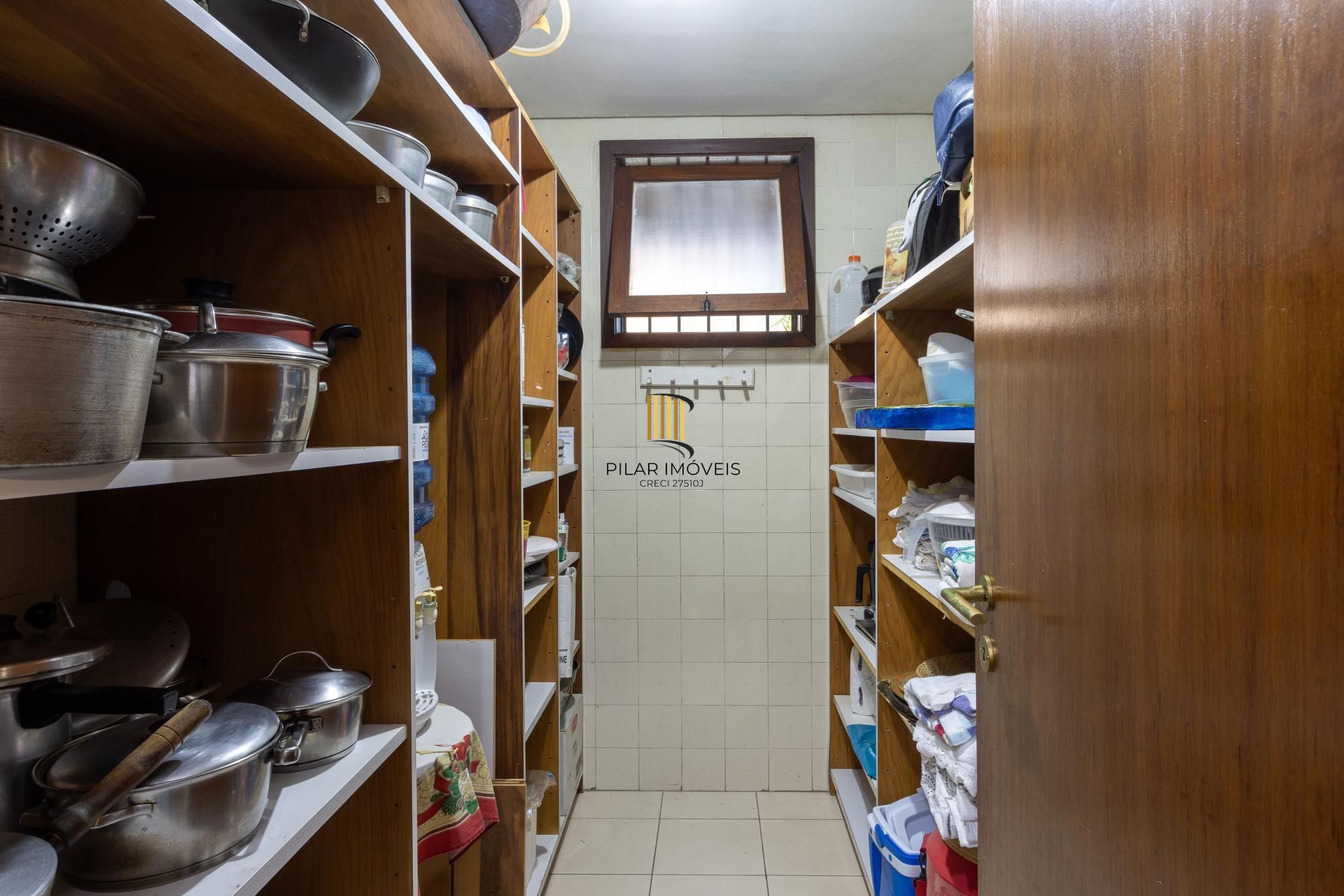 Casa de Condomínio 4 dormitórios no bairro Cavalhada