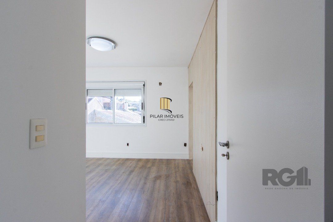 Apartamento para Venda - 102m², 3 dormitórios, sendo 2 suites, 2 vagas - Tristeza