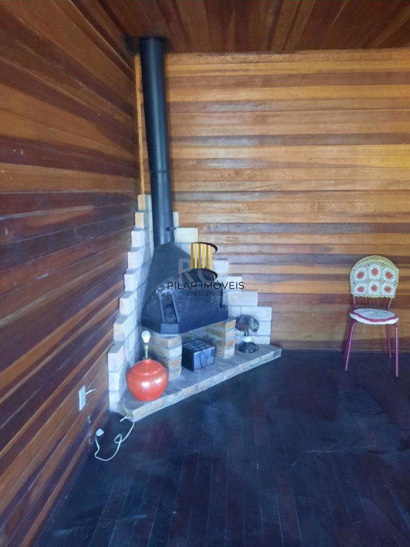Casa 2 dormitórios no bairro Vila Nova