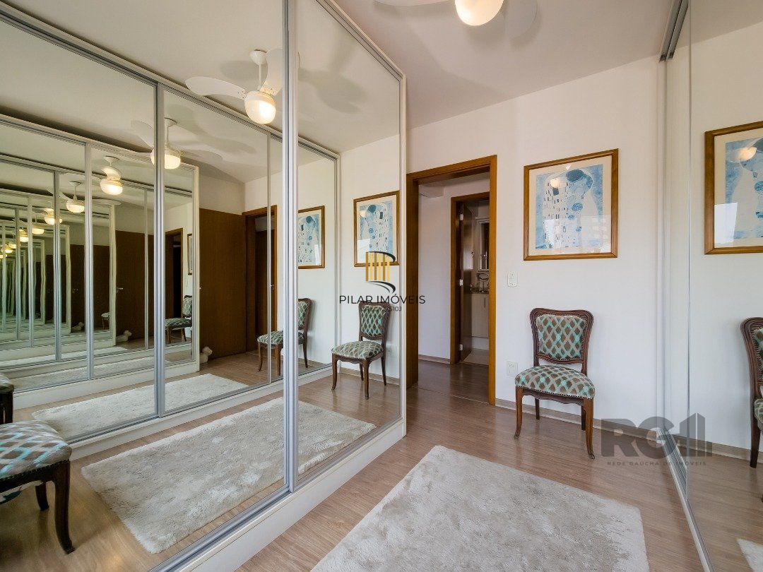 Apartamento com 3 quartos, suite, 3 vagas, condomínio com infra - Bairro Tristeza