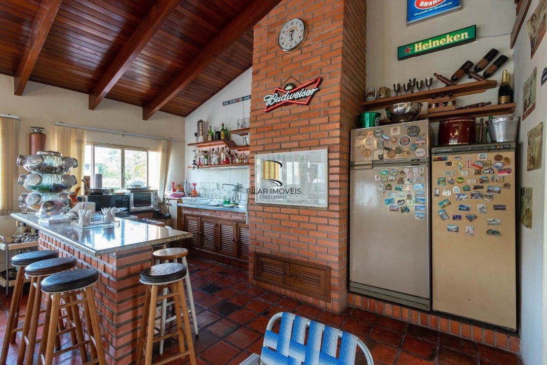 Casa para Venda - 435m², 4 dormitórios, sendo 4 suites, 4 vagas - Cristal