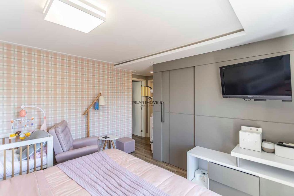 Cobertura semi mobiliada!