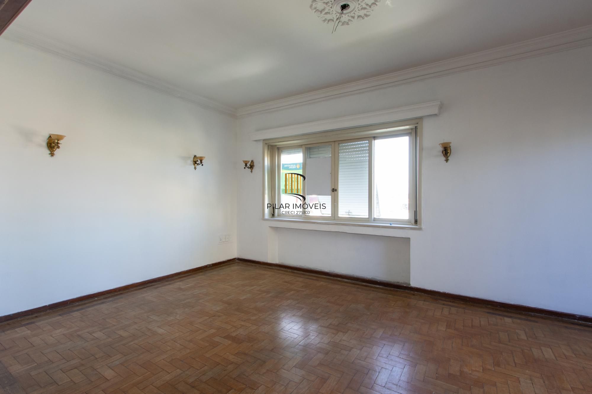 Apartamento para Venda - 238m², 3 dormitórios, sendo 1 suites, 1 vaga - Floresta