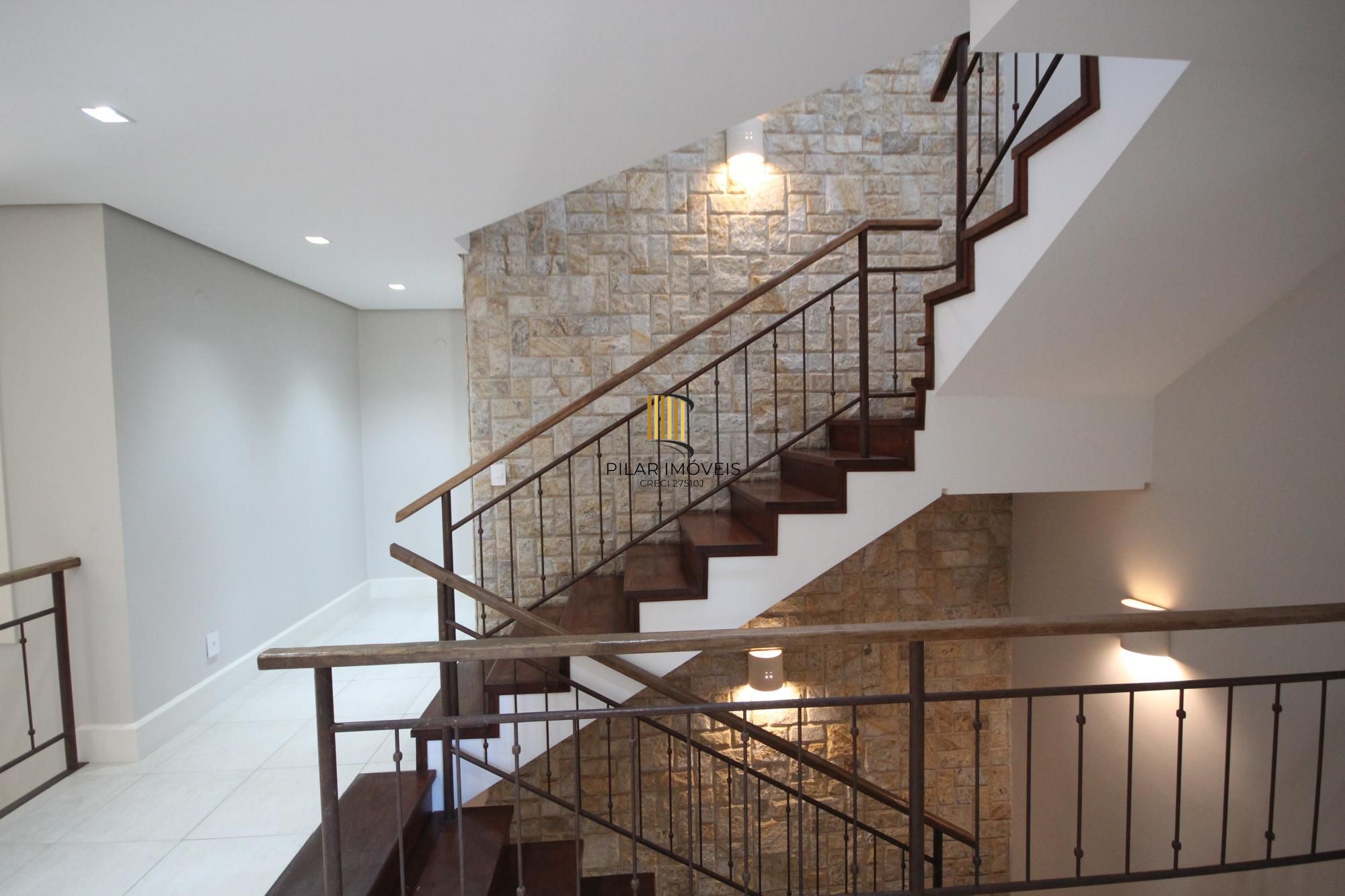 Casa Alto Padrão em Condomínio Fechado - 4 Suítes, Vista Panorâmica