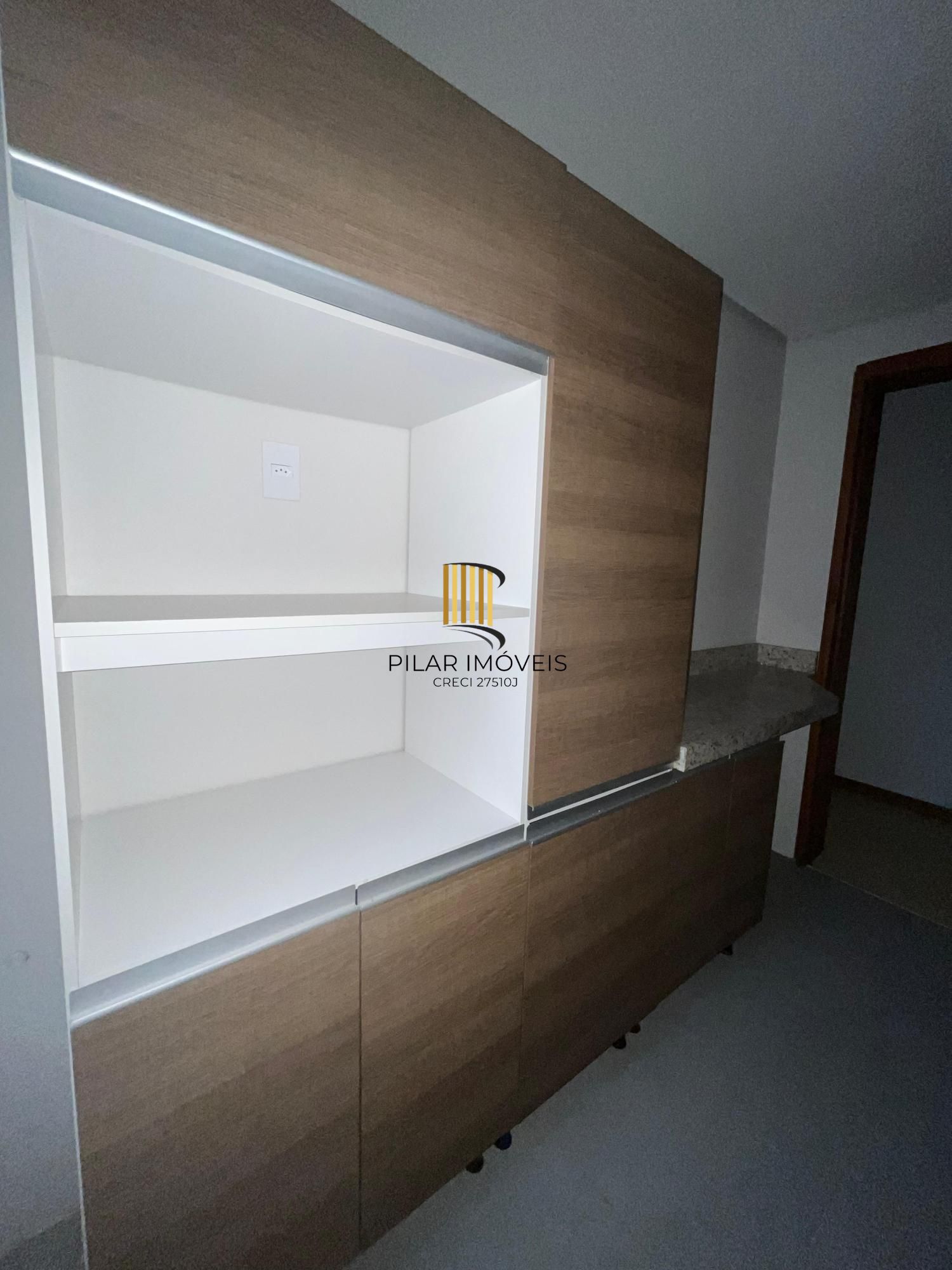 Excelente oportunidade, apartamento REFORMADO!