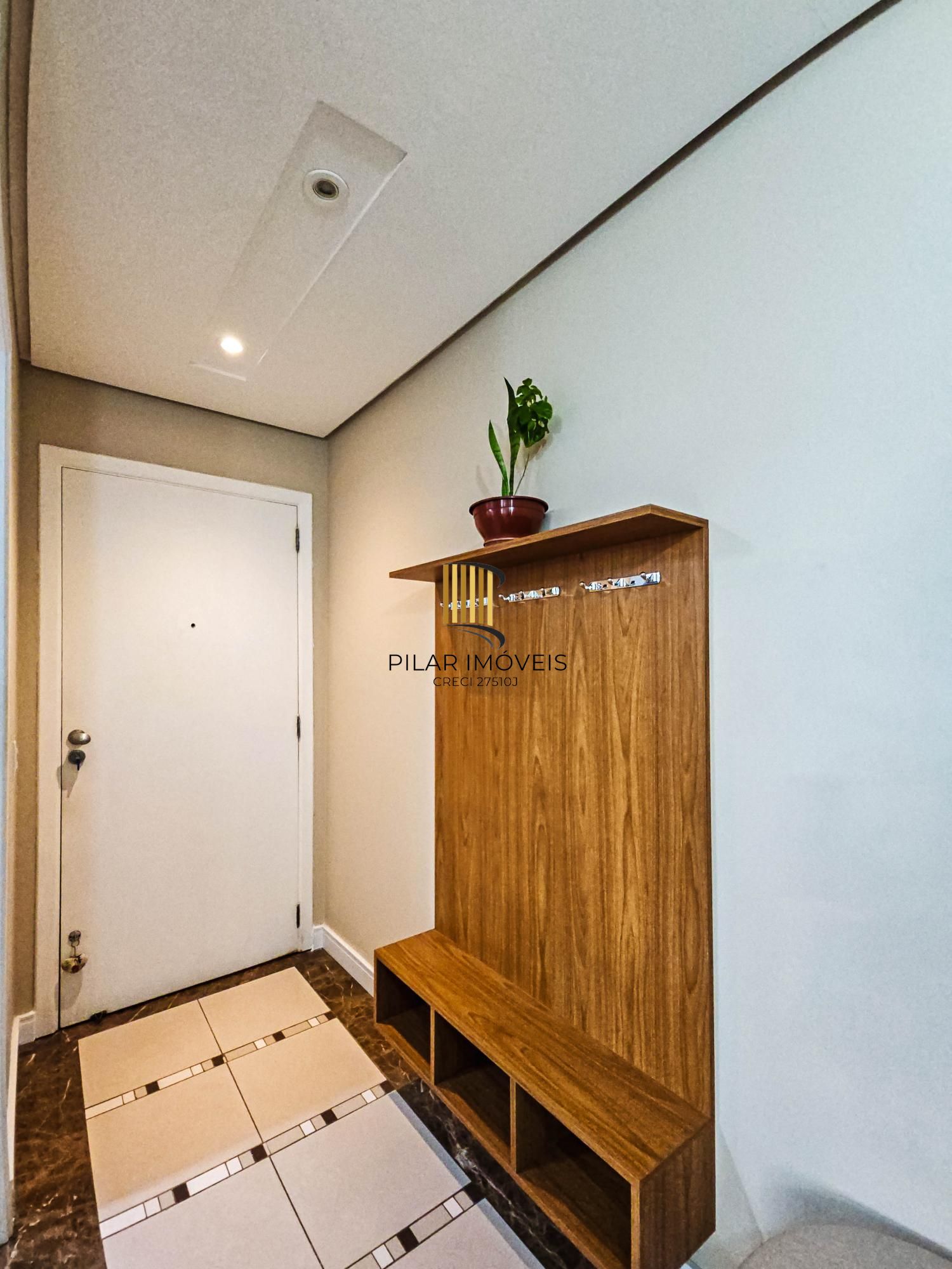 Apartamento 3 dormitórios no bairro Vila Ipiranga