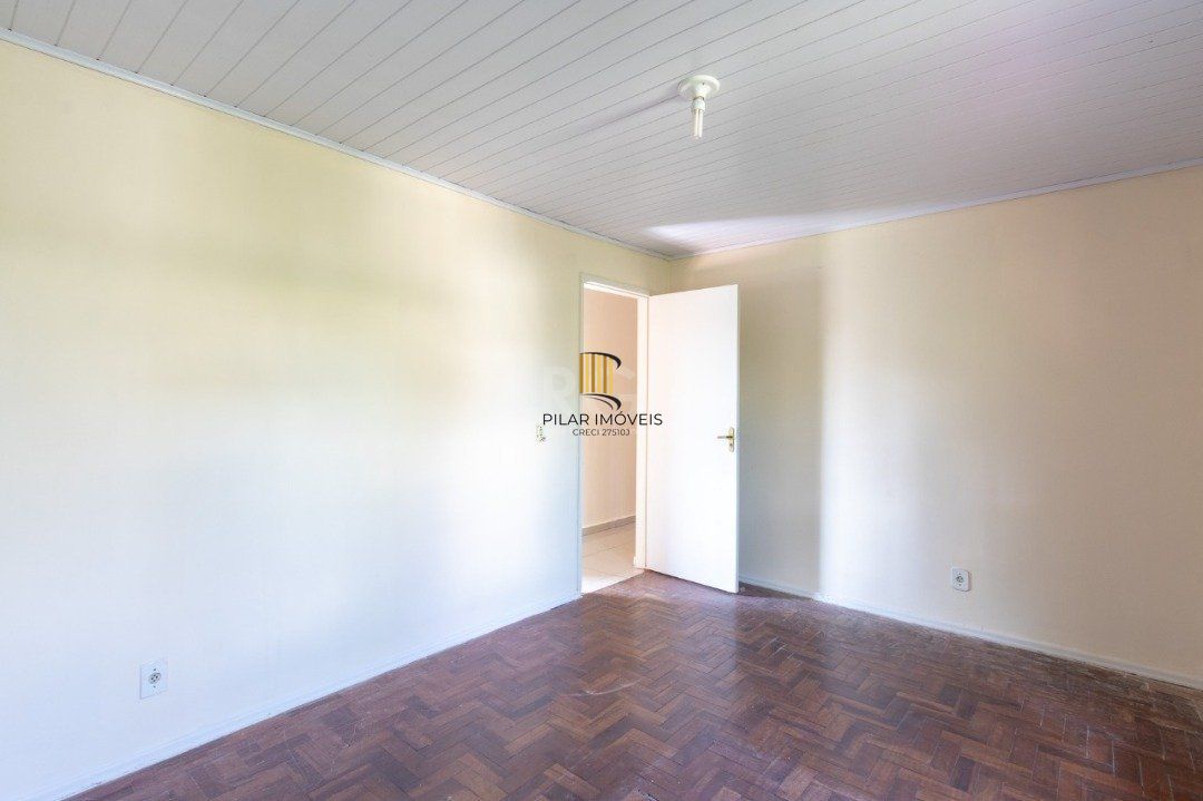 Casa térrea no Residencial Butui, possui 3 dormitórios, living espaçoso, cozinha funcional, banheiro social, área de serviço independente e pátio privativo