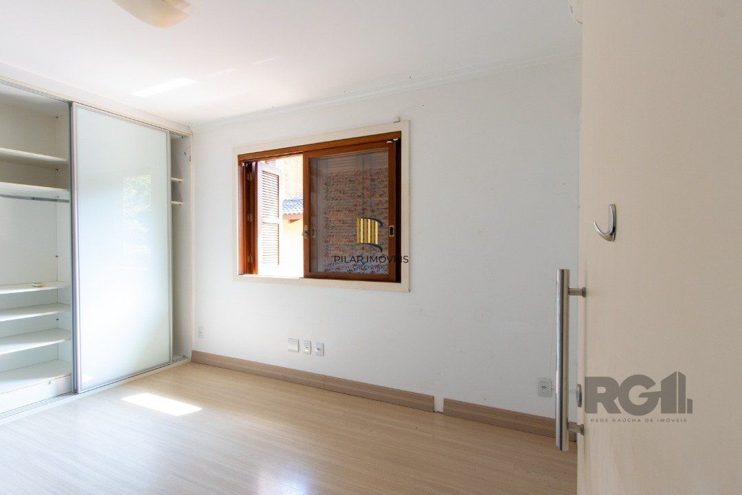 Casa Condominio para Venda - 292.49m², 4 dormitórios, sendo 2 suites, 3 vagas - Vila Assunção