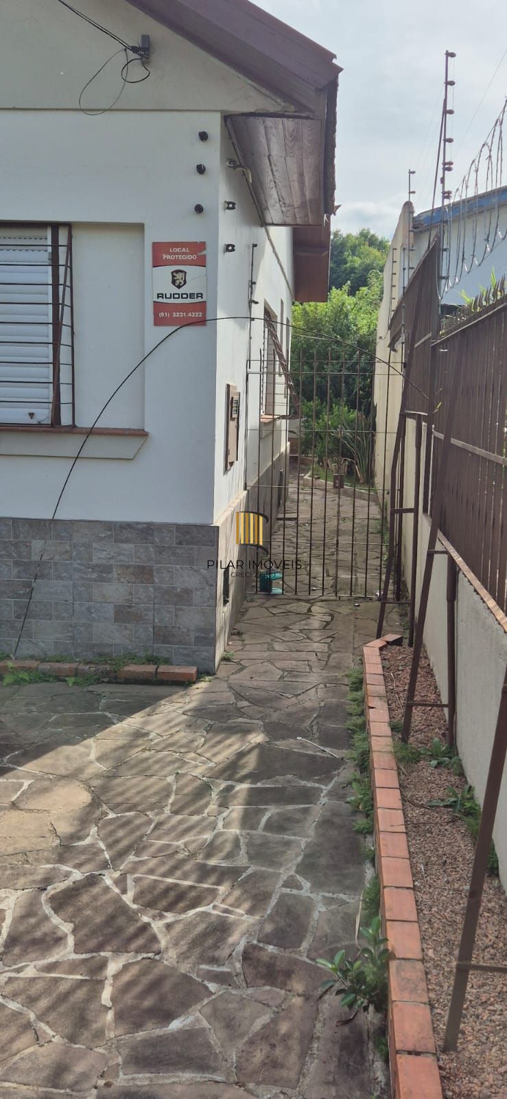 Terreno com excelente localização, medindo :