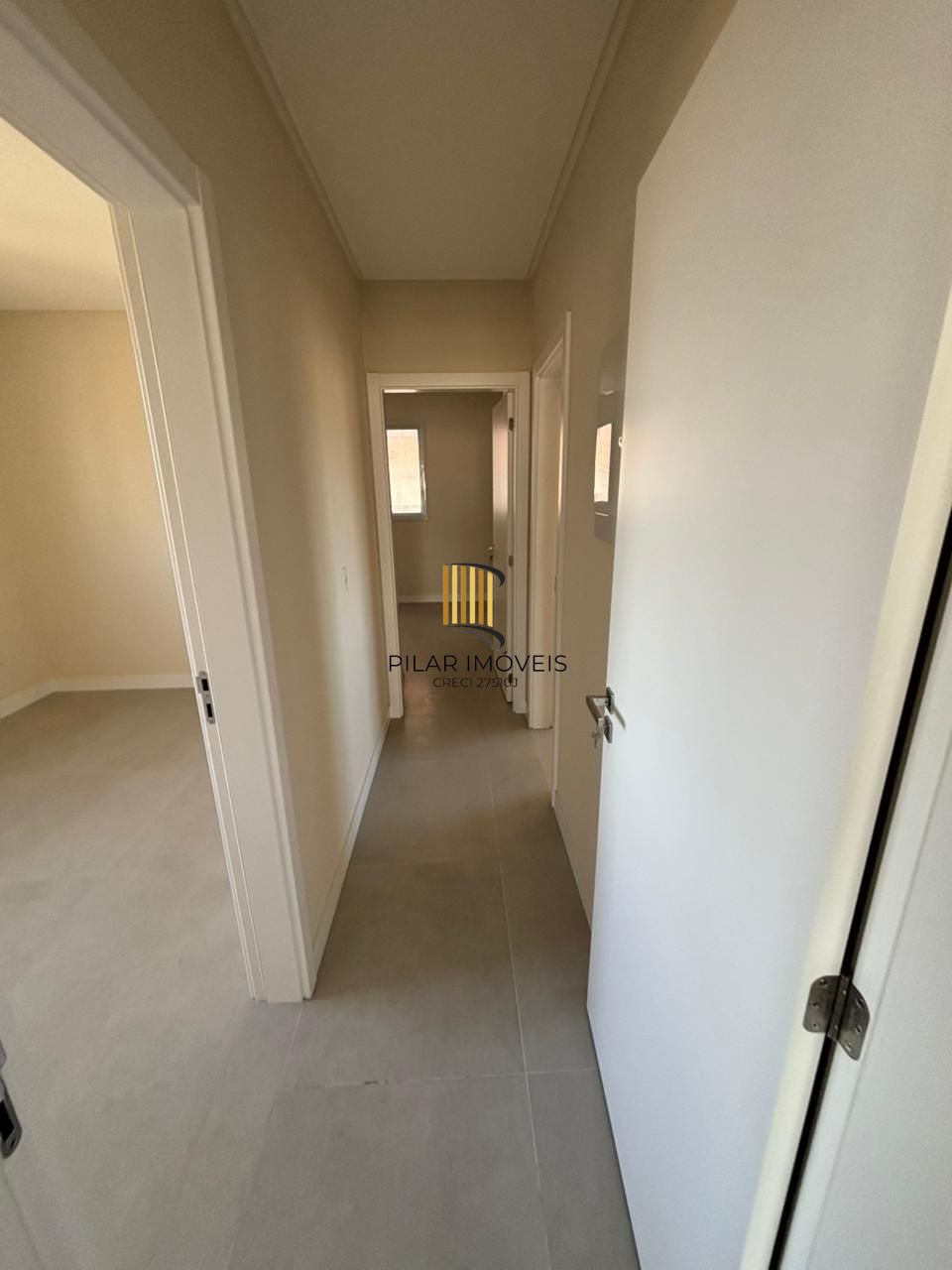 Apartamento 3 dormitórios no bairro Alto Perequê