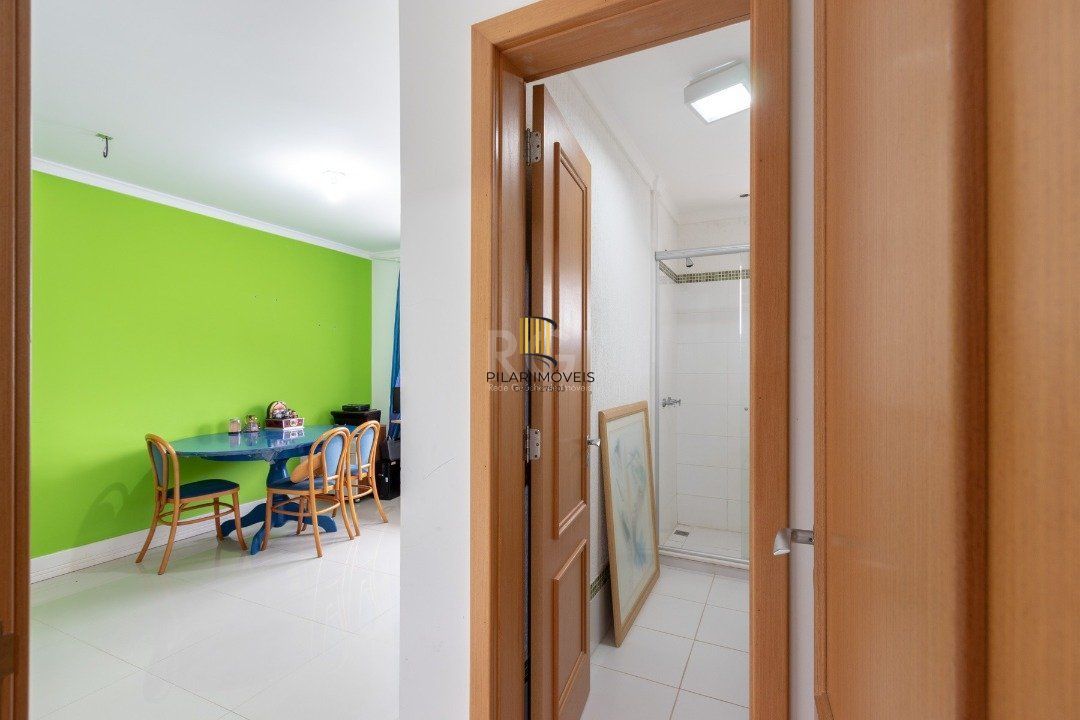 Casa 3 Dormitório(s) Bairro Terra Ville