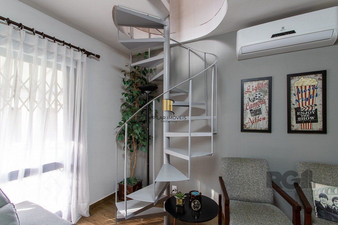 Casa 4 dormitórios no bairro Jardim Isabel