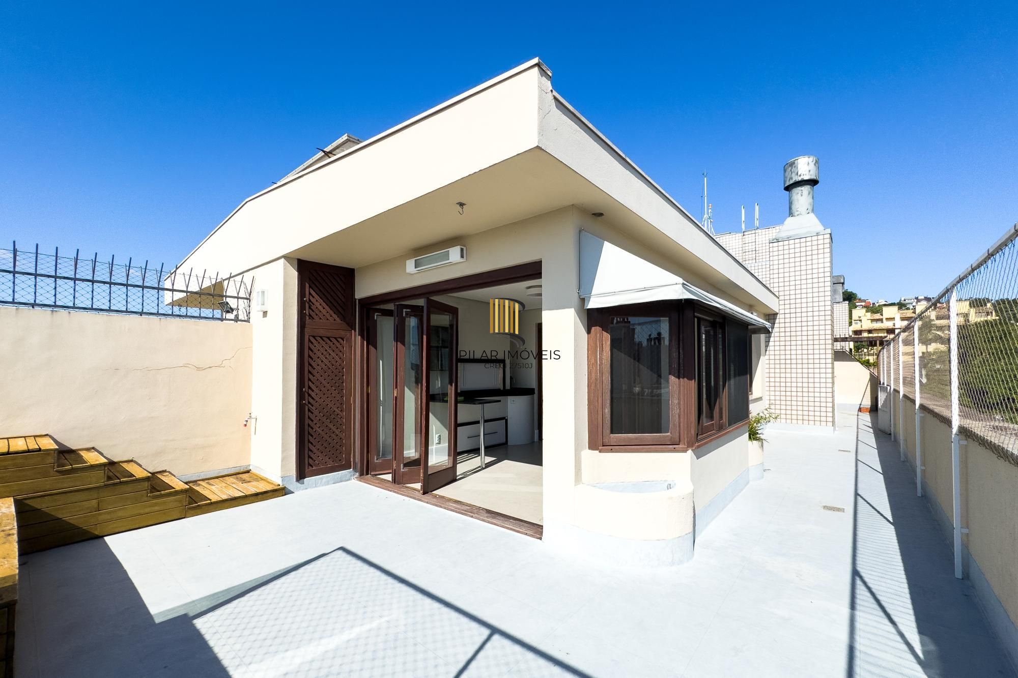 Cobertura alto padrão vista rio, construção Bandeira, com 228,32m² de área privativa.