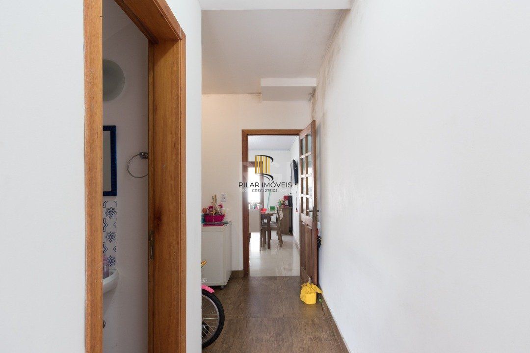 Casa para Venda - 130m², 2 dormitórios, 2 vagas - Hípica