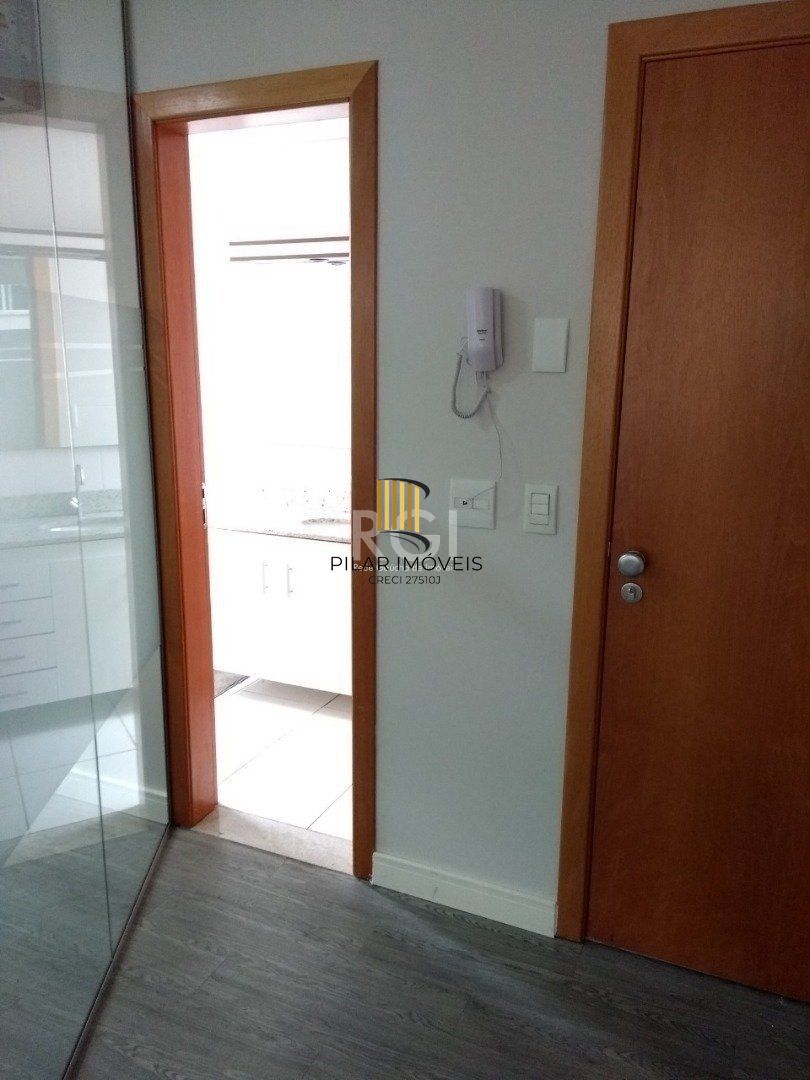 Conjunto/Sala para Venda - 39.83m², 0 dormitórios, 1 vaga - Petrópolis