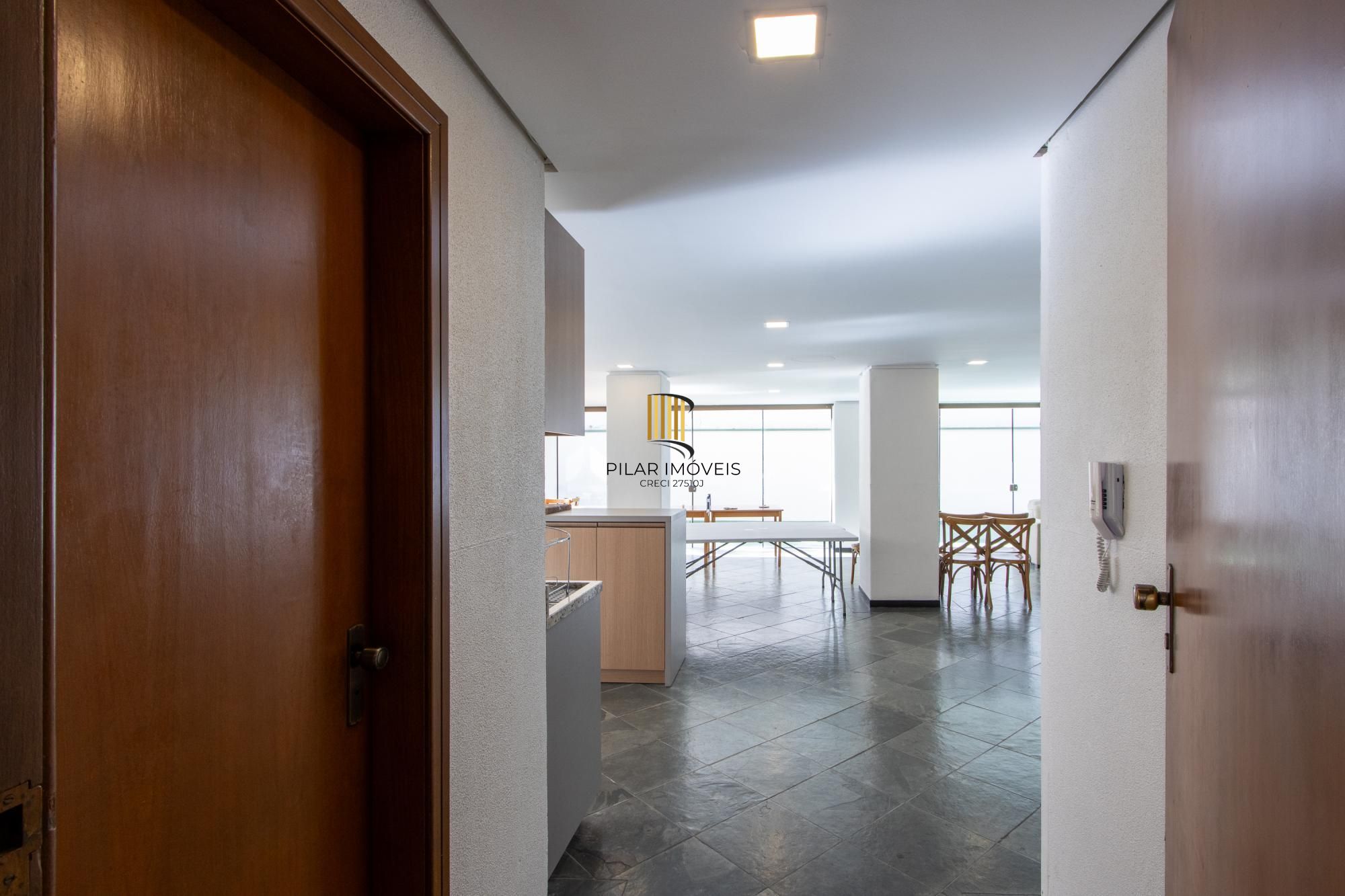 Apartamento de 3 dormitórios próximo a Encol