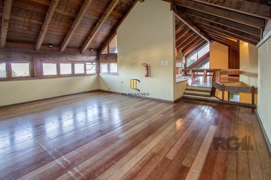 BELÍSSIMA CASA NO SÉTIMO CÉU