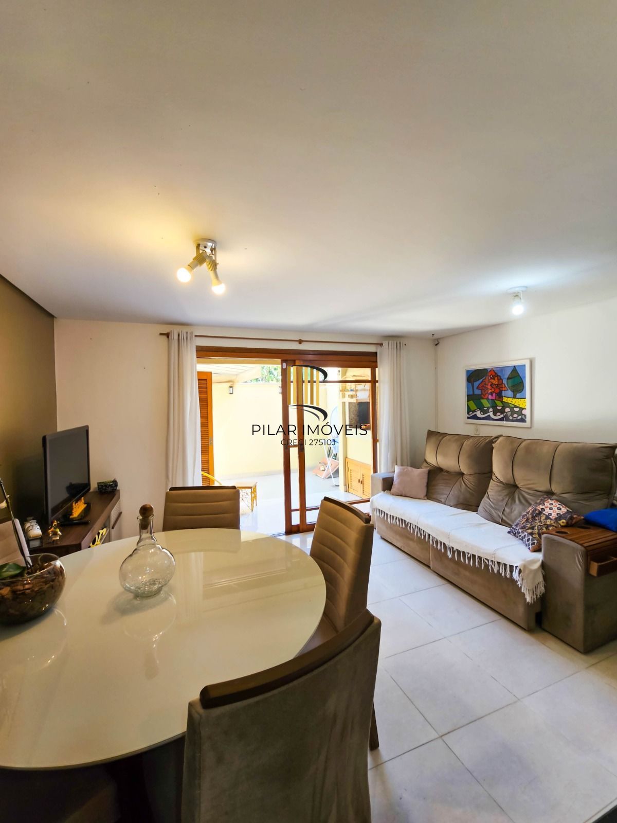Casa 3 dormitórios no bairro Tristeza