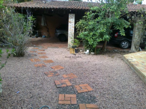 Casa para Venda - 350m², 3 dormitórios, sendo 1 suites, 6 vagas - Tristeza