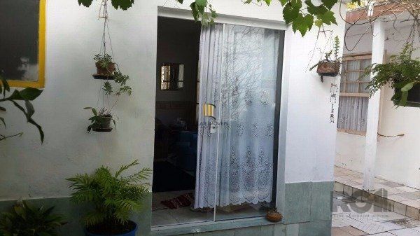 Casa 3 dormitórios no bairro Espírito Santo