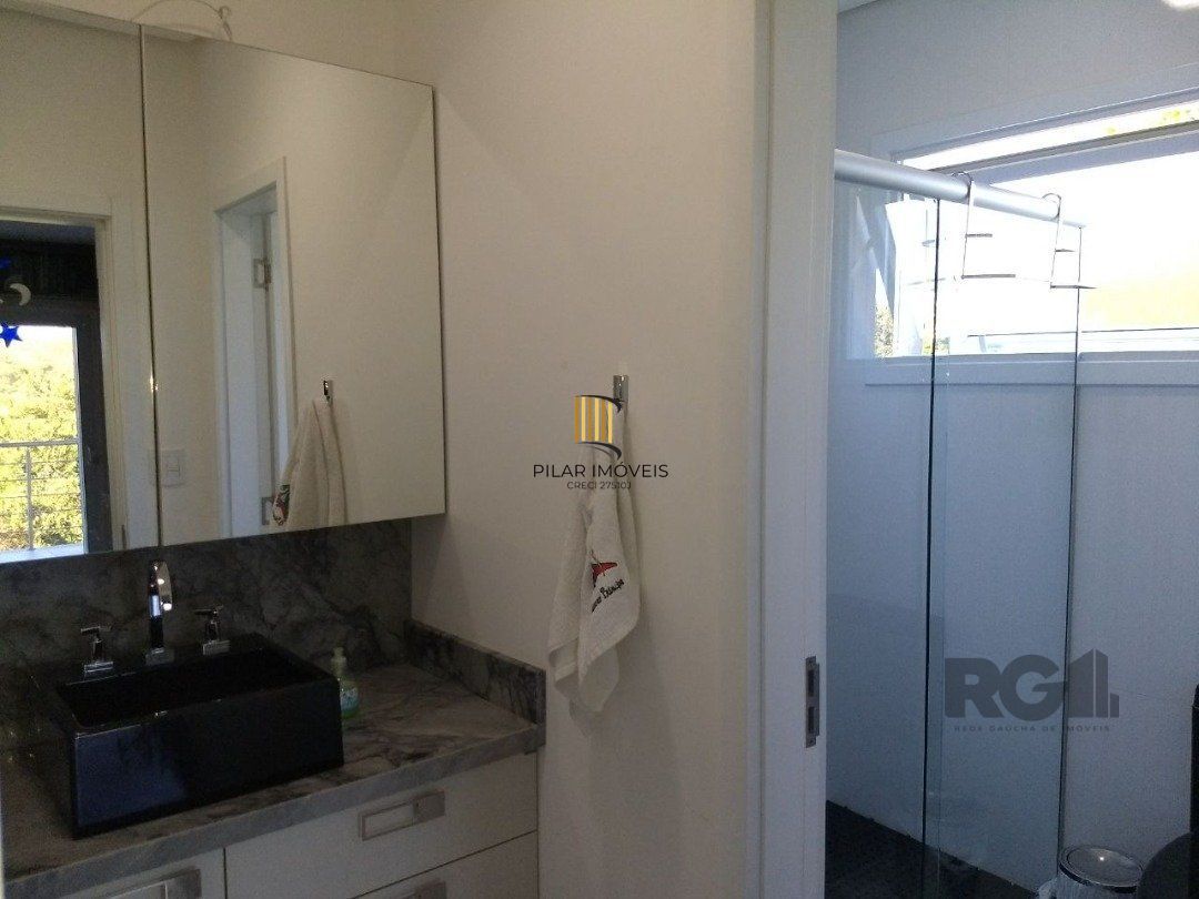 Casa 3 dormitórios no bairro Teresópolis
