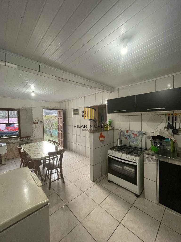 Casa 3 dormitórios no bairro Arco Íris