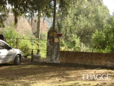 Sítio para Venda com 5000m² e 3 dormitórios no bairro Lami
