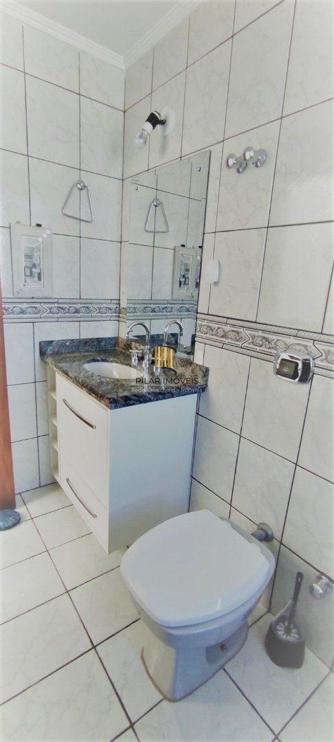 Casa para Venda - 152m², 3 dormitórios, sendo 1 suites, 2 vagas - Nova Ipanema