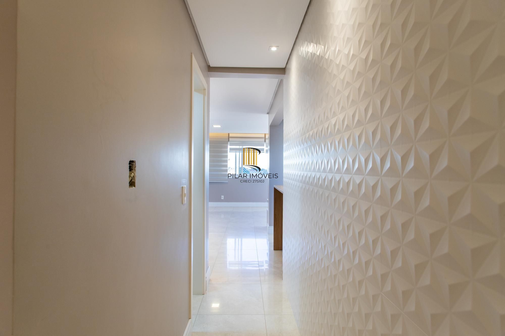 Excelente apartamento de 3 quartos, 1 suíte e 2 vagas de garagem cobertas.