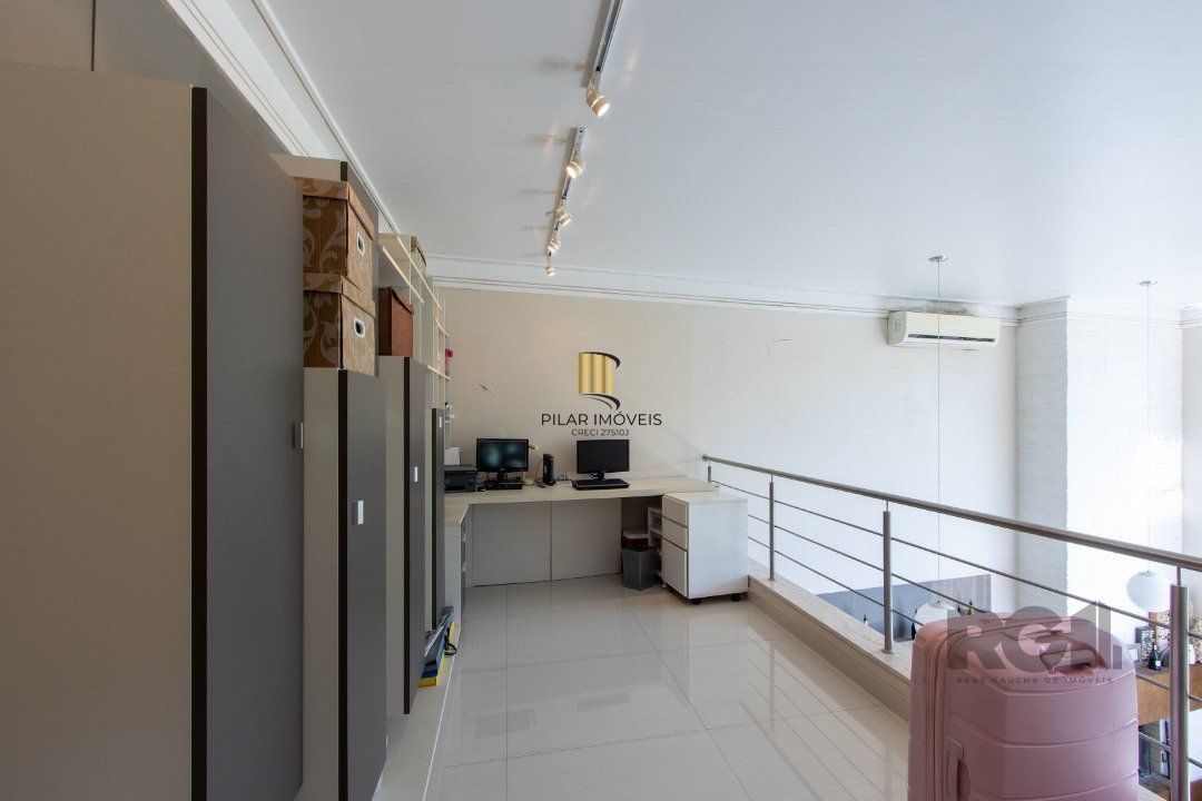 Casa 3 dormitórios no bairro Nonoai