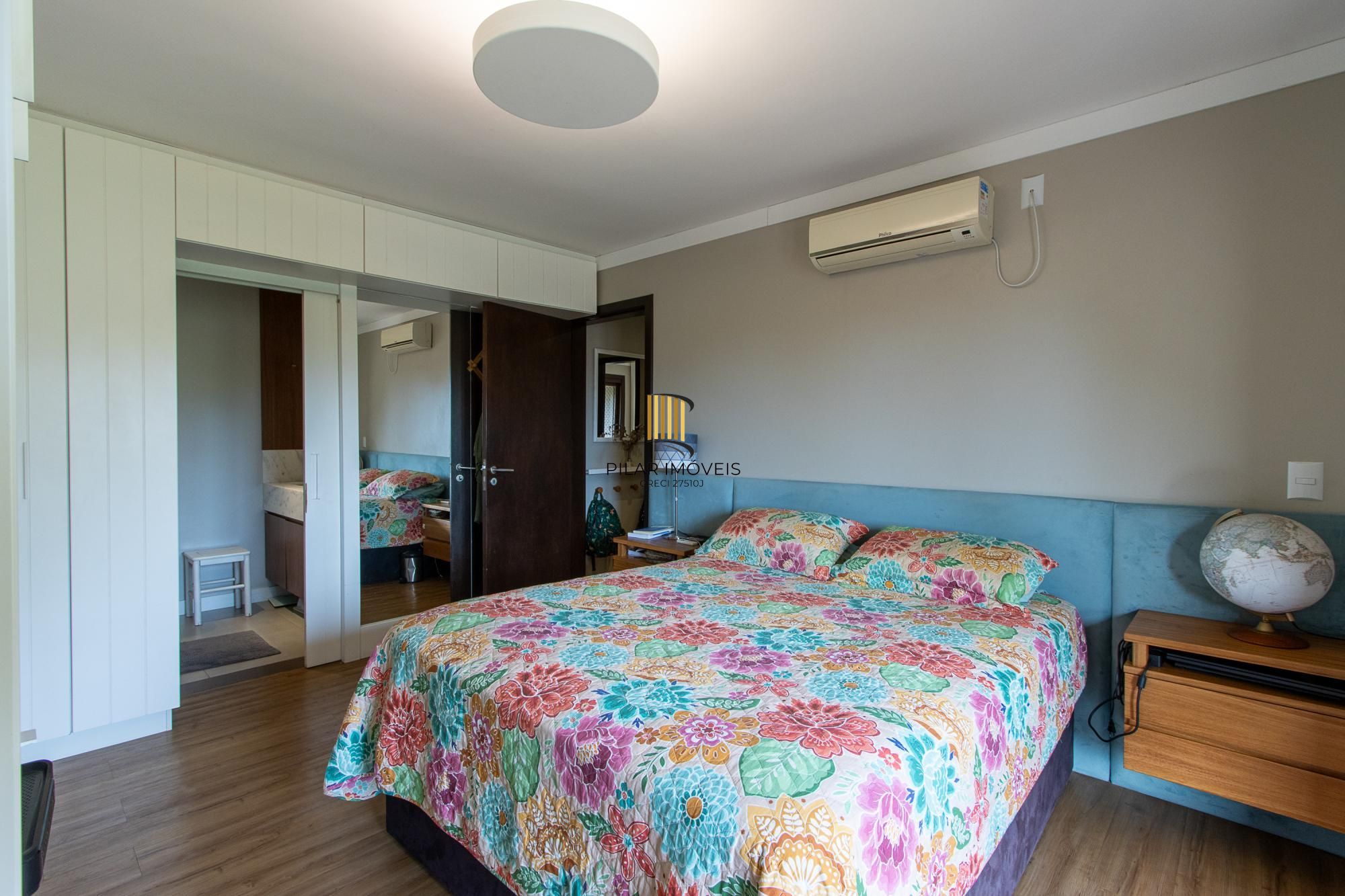Casa em Condomínio no bairro Tristeza