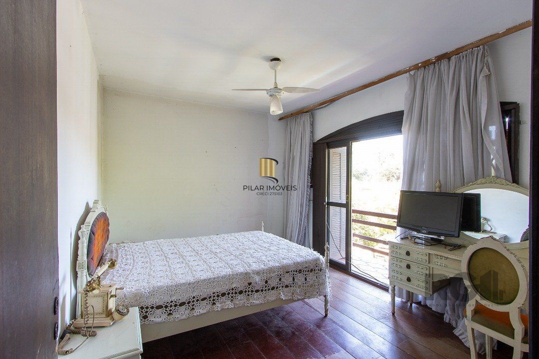 Casa para Venda - 572m², 5 dormitórios, sendo 1 suites, Cavalhada