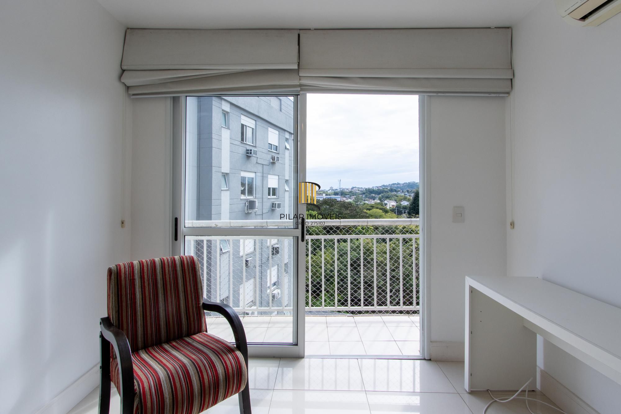 Apartamento no Bairro Cristal de 3 dormitórios,1 Suíte, Semi mobiliado com 1 vaga escriturada