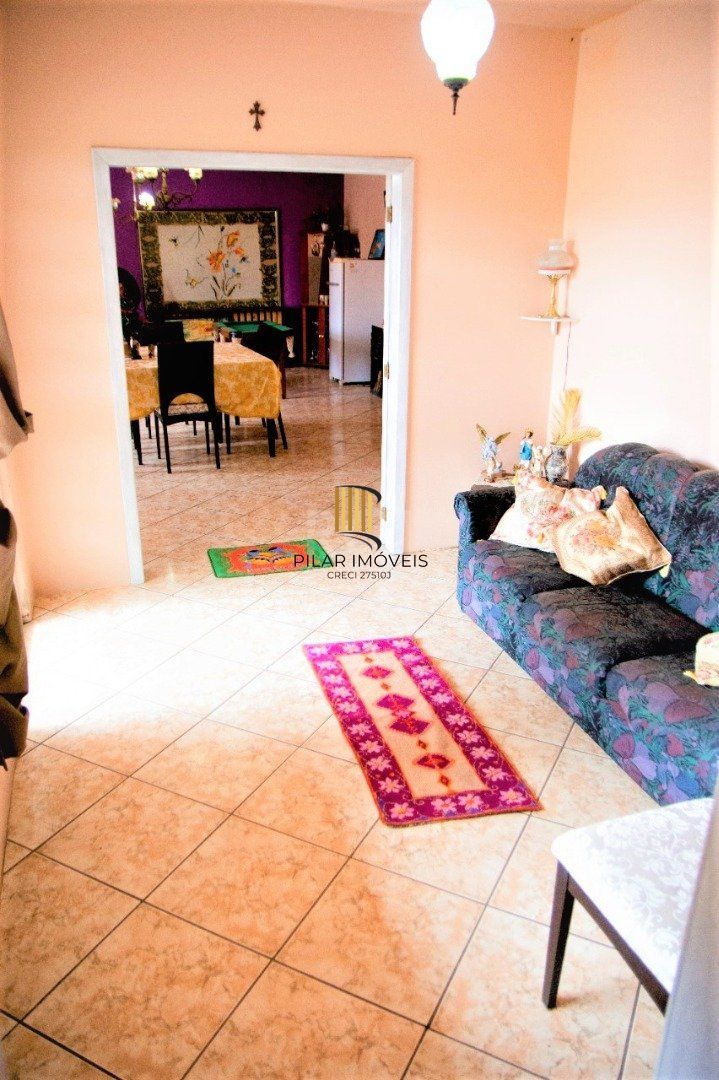 Casa para Venda - 423.16m², 4 dormitórios, sendo 1 suites, 4 vagas - Glória