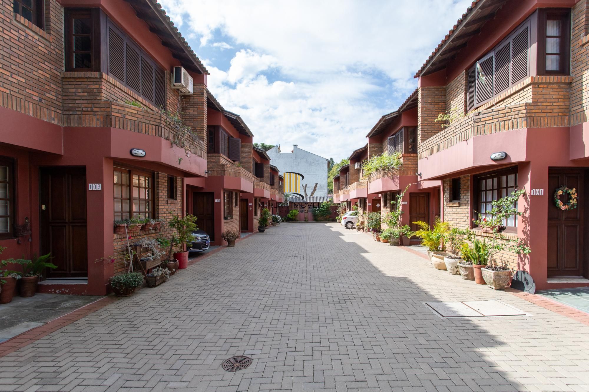 casa em condominio
