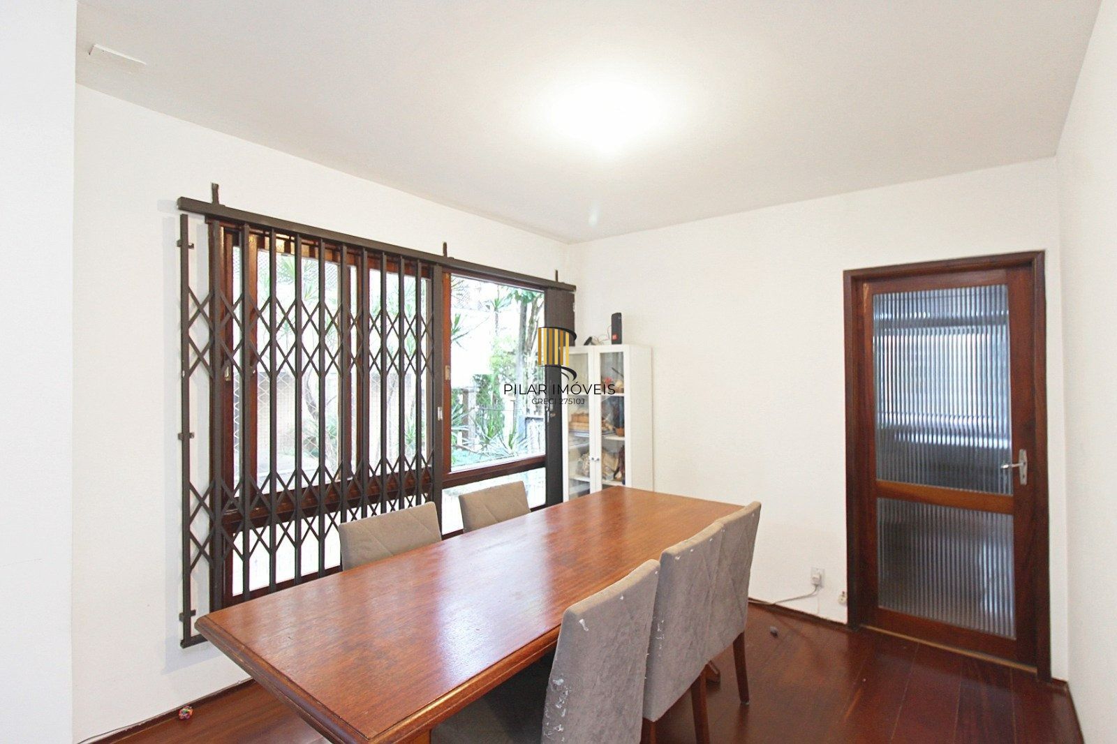 Apartamento de 3 dormitórios no bairro Mont Serrat