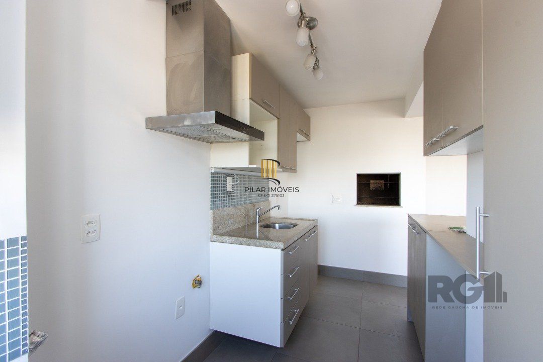 Apartamento 2 dormitórios no bairro Glória