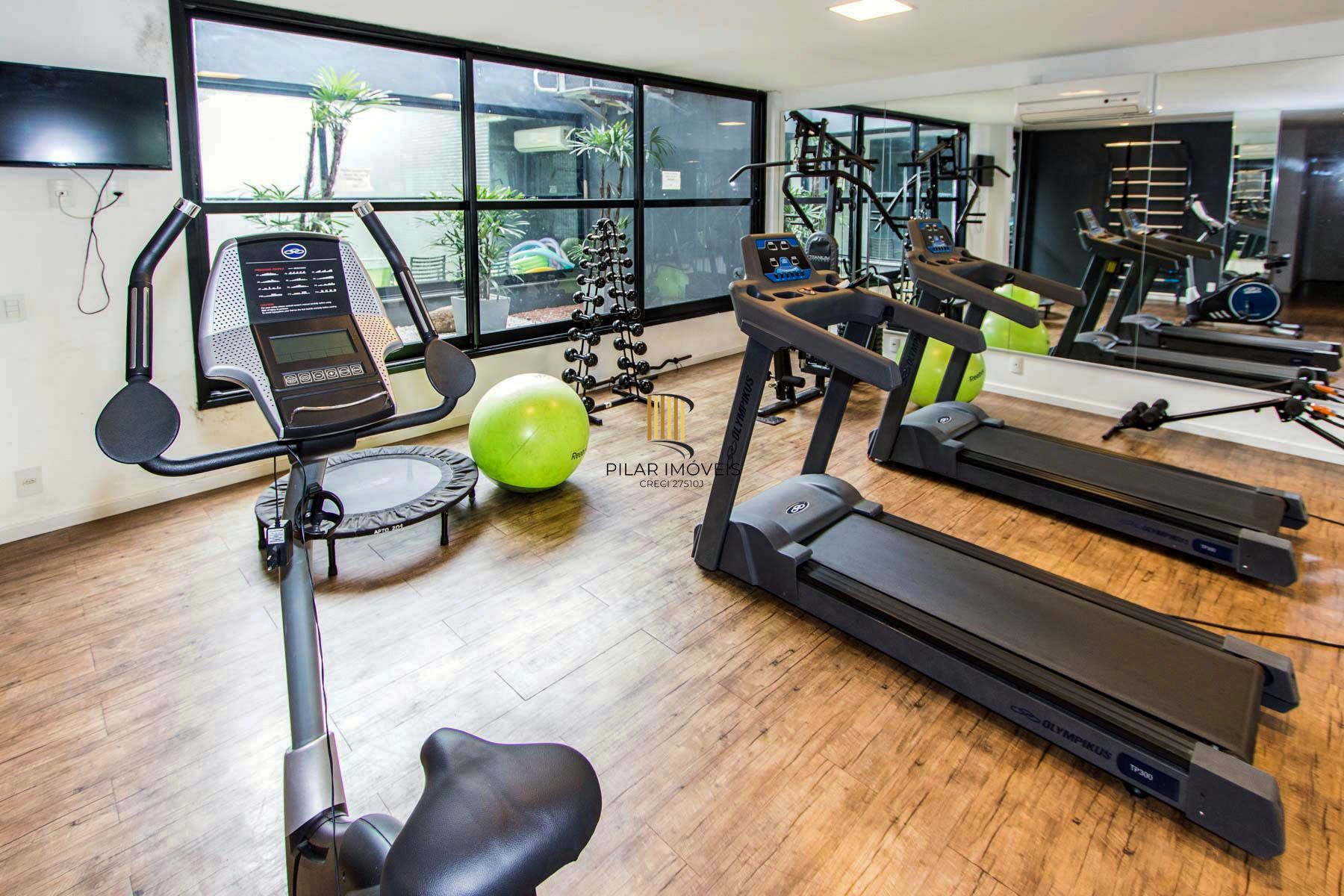 Apartamento com 2 quartos e 65m² à venda em Tristeza, Porto Alegre.