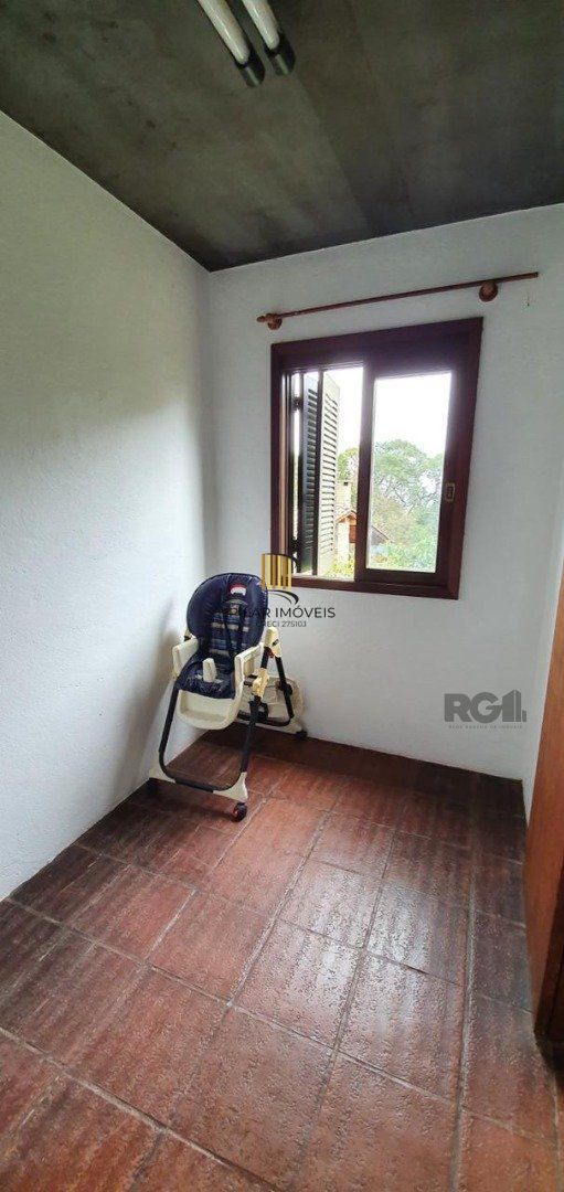Casa 3 dormitórios no bairro Teresópolis