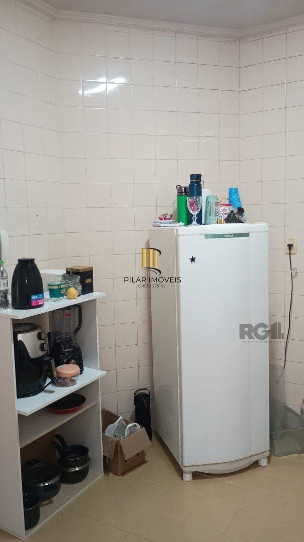 Ótimo apartamento 2 dormitórios ,excelente localização próximo ao Cesto e Wenceslau Escobar