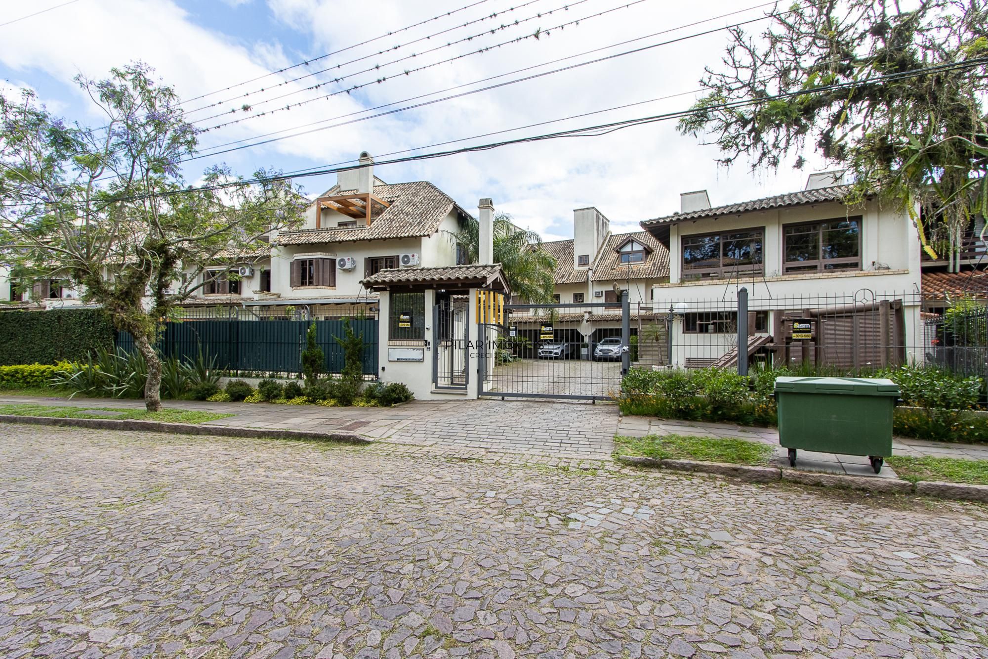 Casa Condominio 3 Dormitório(s) Bairro Vila Assunção