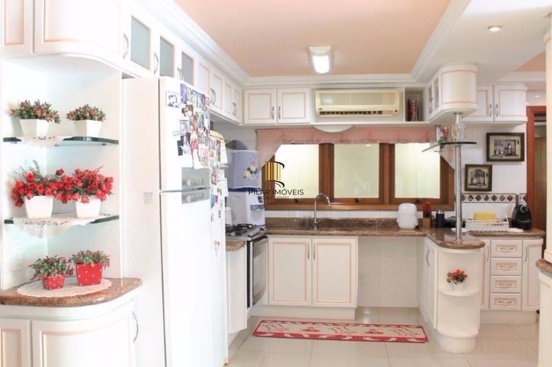 Casa para Venda - 350m², 3 dormitórios, sendo 1 suites, 4 vagas - Ipanema/ Jardim Verde
