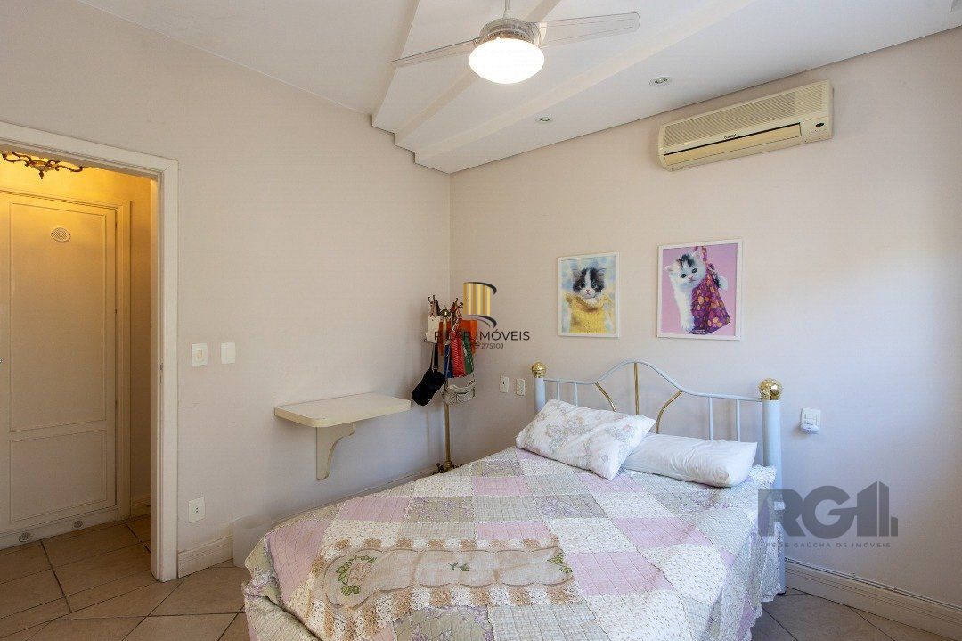 Casa 3 dormitórios no bairro Três Figueiras