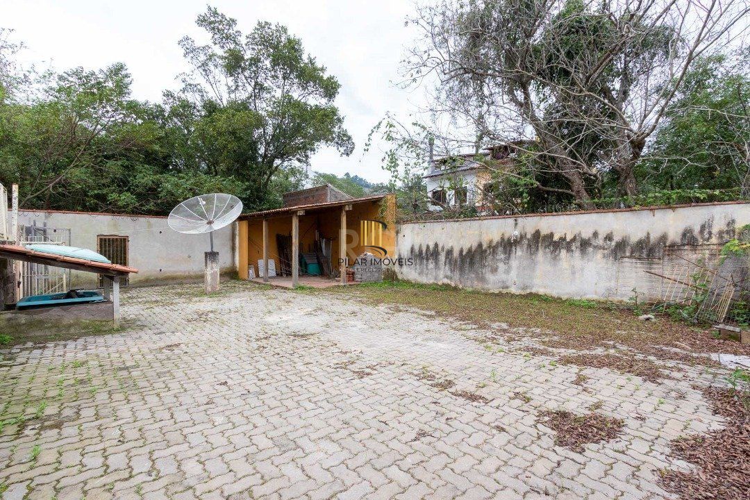 Casa Condominio para Venda - 386m², 3 dormitórios, sendo 2 suites, 2 vagas - Espirito Santo
